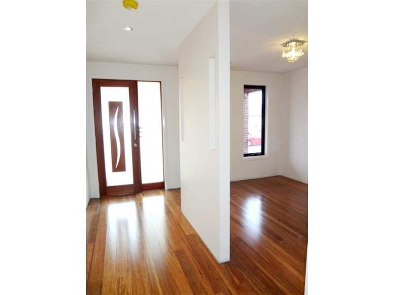 13 Radman Street, Epping VIC 3076