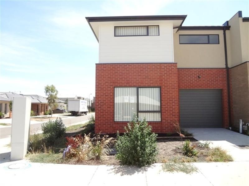 5 Densham Way, Craigieburn VIC 3064