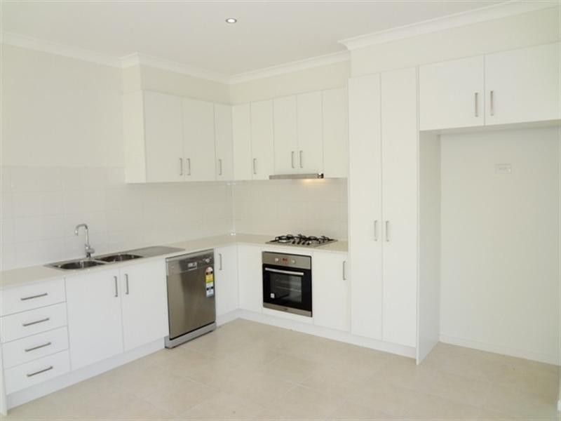 5 Densham Way, Craigieburn VIC 3064