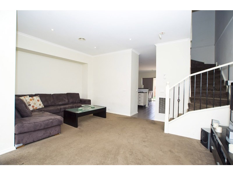 14 Newell Street, South Morang VIC 3752