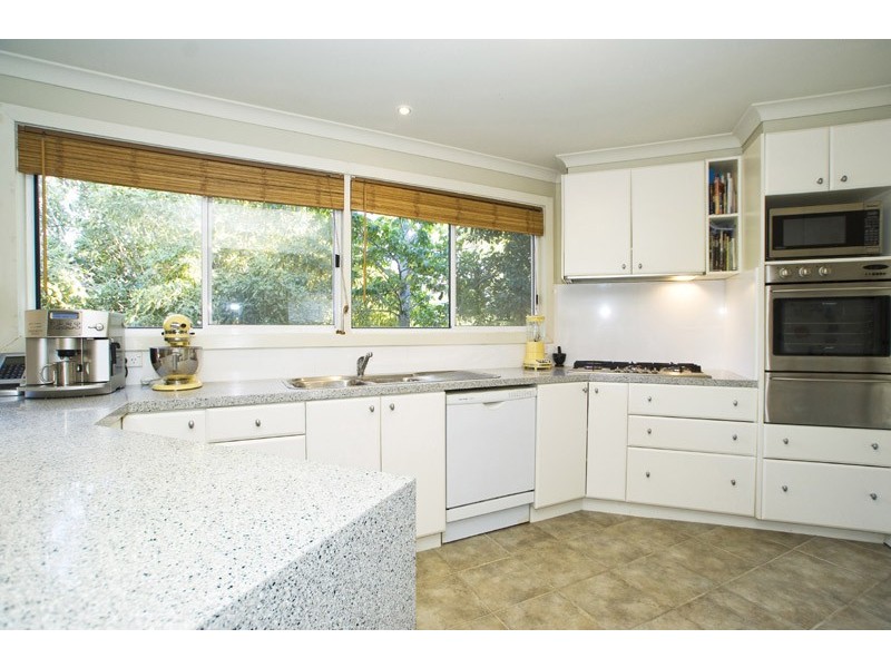 1 Kaolin Crescent, Epping VIC 3076