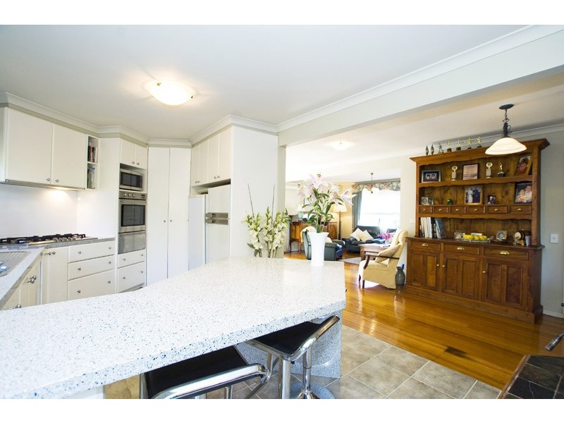 1 Kaolin Crescent, Epping VIC 3076