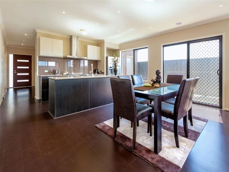 8 Destiny View, Mernda VIC 3754