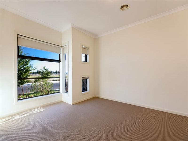 42 Mosaic Drive, Lalor VIC 3075