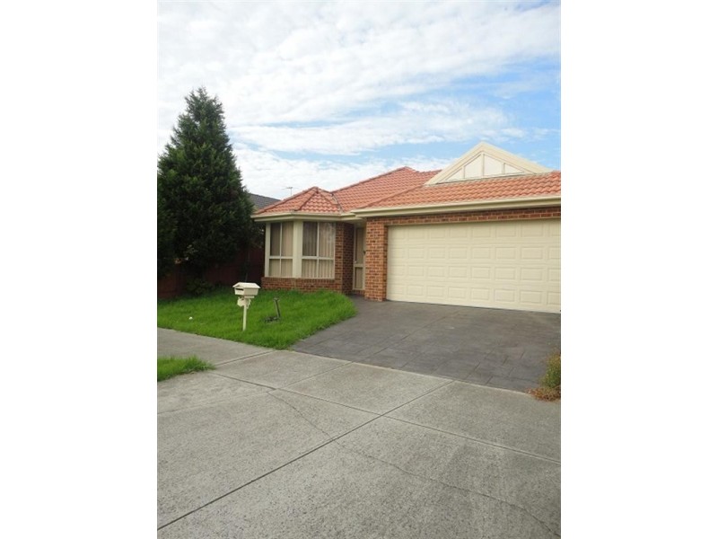 13 Royal Avenue, South Morang VIC 3752