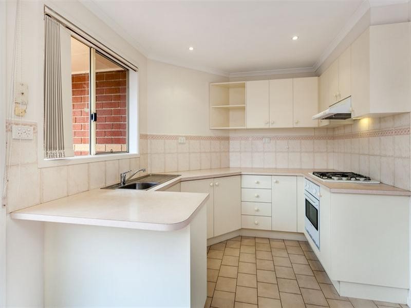 1/10 Cabot Drive, Epping VIC 3076