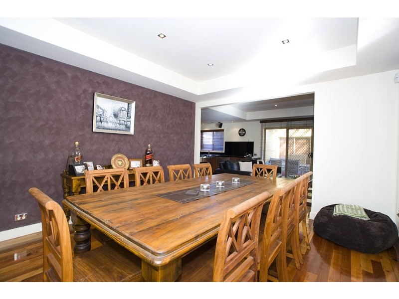 19 Vista Way, South Morang VIC 3752