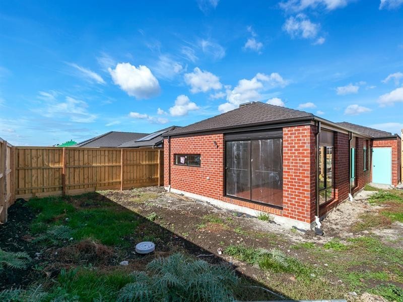 45 Eynesbury View, Epping VIC 3076