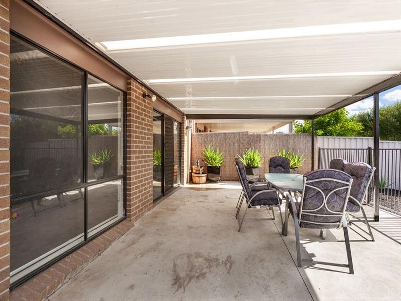 27 Shaftesbury Drive, Epping VIC 3076