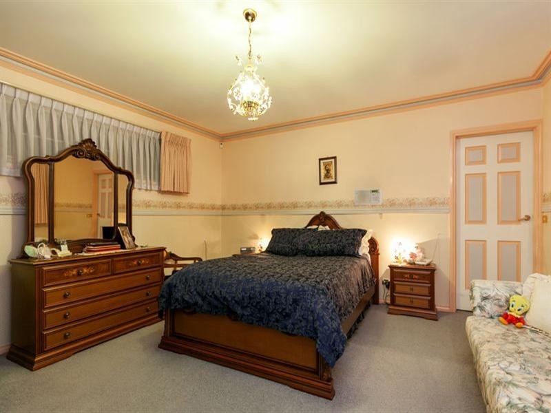 92 Greenvale Drive, Greenvale VIC 3059