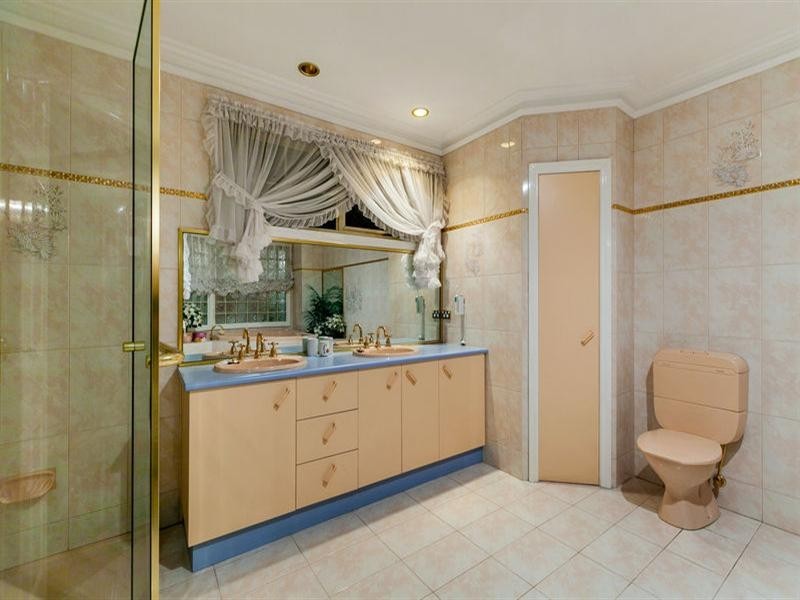 92 Greenvale Drive, Greenvale VIC 3059