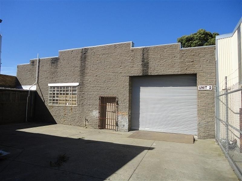 2/9 Railway Road, Epping VIC 3076