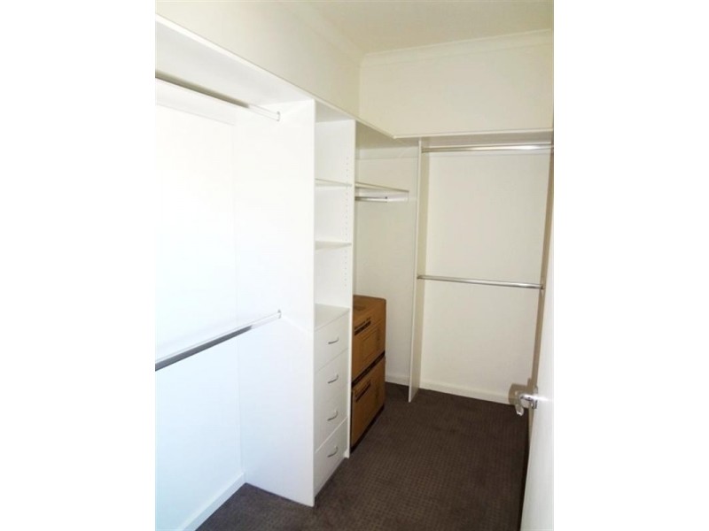 8 Efficient Street, Epping VIC 3076