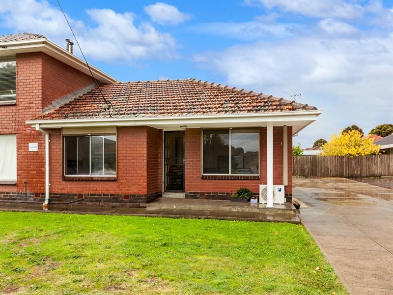 1/10 Mackey Street, Lalor VIC 3075