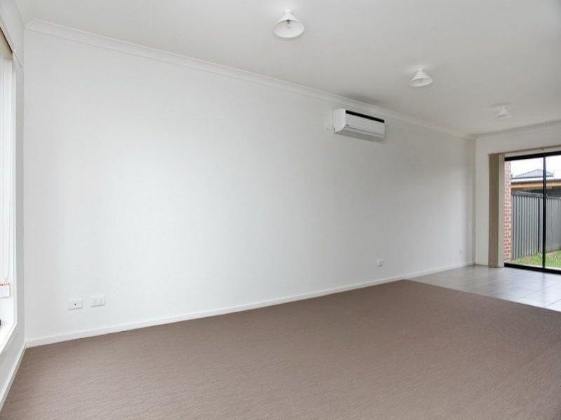 43 McCubbin Way, Mernda VIC 3754