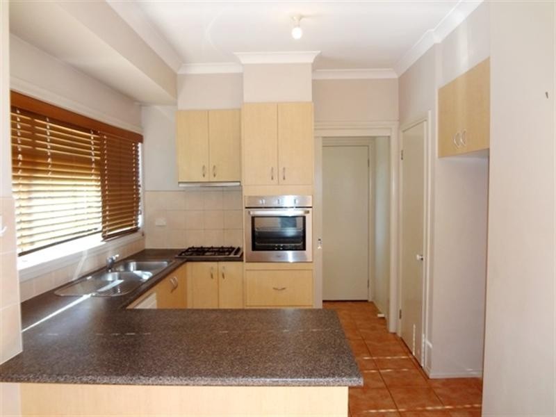 10 Lovely Way, South Morang VIC 3752