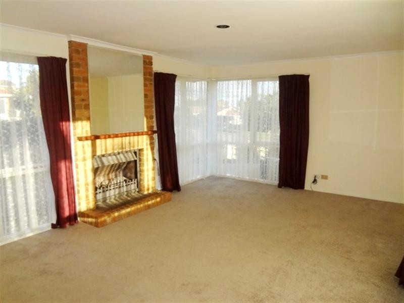 13 Longwood Drive, Epping VIC 3076