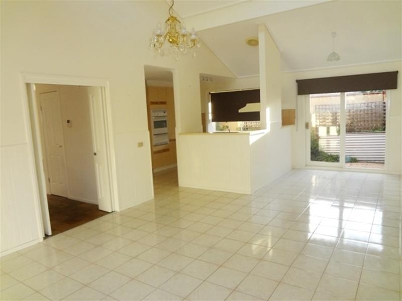 13 Longwood Drive, Epping VIC 3076