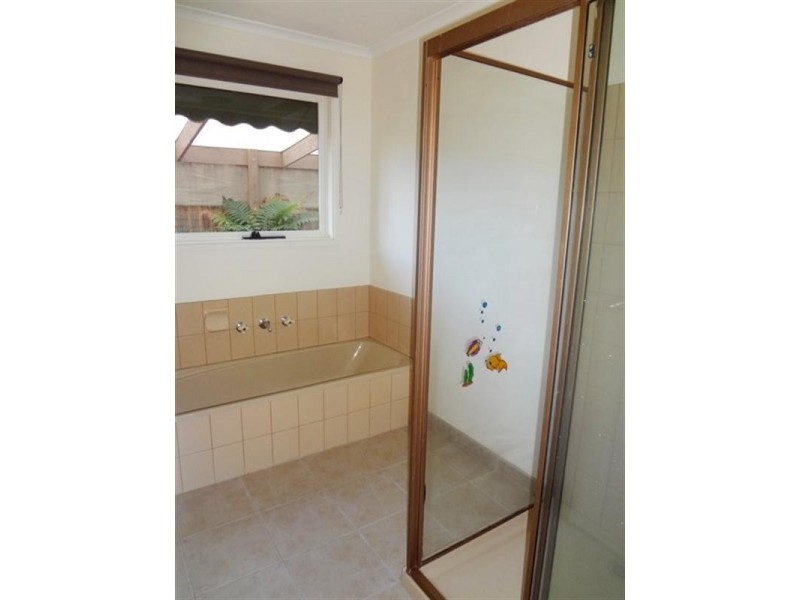 13 Longwood Drive, Epping VIC 3076