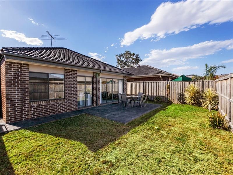 24 Mabel Street, Doreen VIC 3754