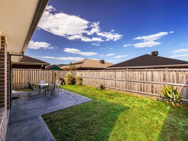 24 Mabel Street, Doreen VIC 3754