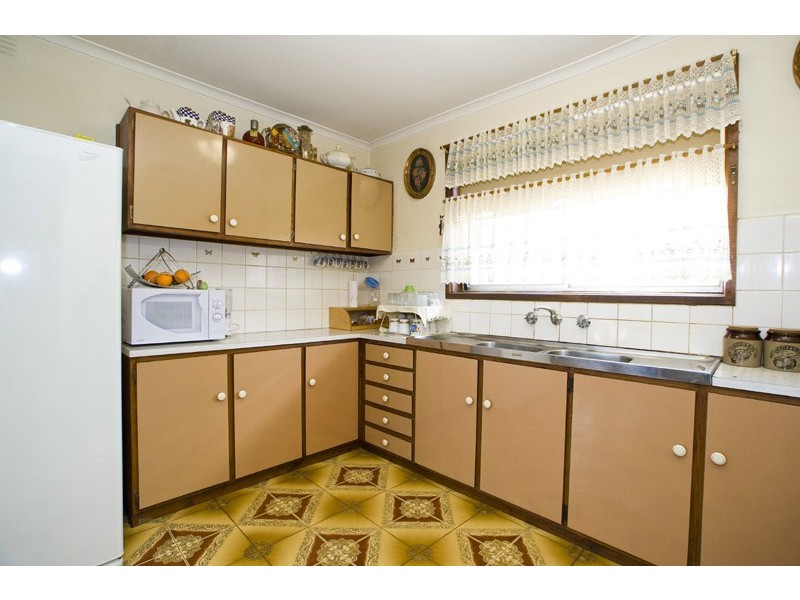 295 Edgars Road, Lalor VIC 3075