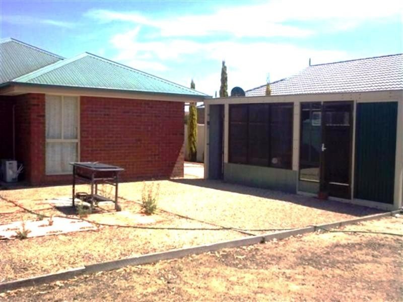 7 The Creek Approach, Craigieburn VIC 3064