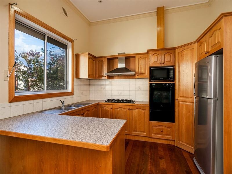 5 Murphy Grove, Preston VIC 3072