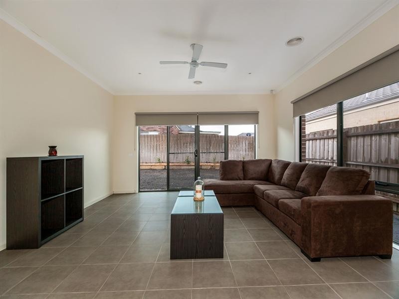 9 Lapis Chase, Epping VIC 3076