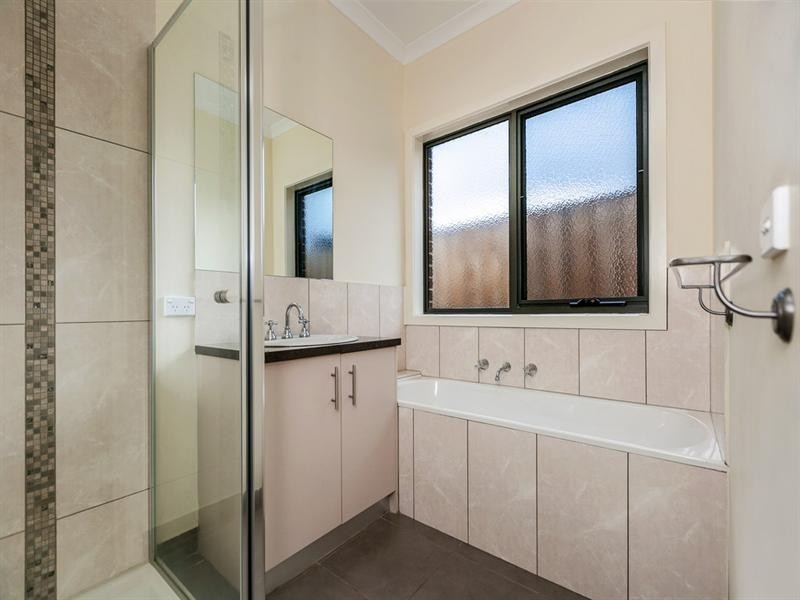 9 Lapis Chase, Epping VIC 3076