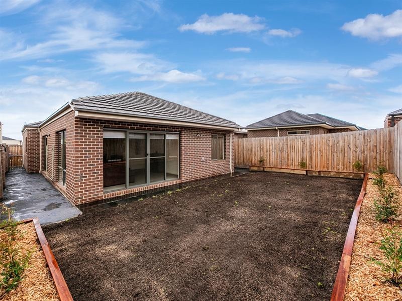 9 Lapis Chase, Epping VIC 3076