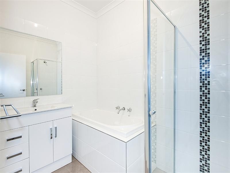 14 Jarama Boulevard, Epping VIC 3076