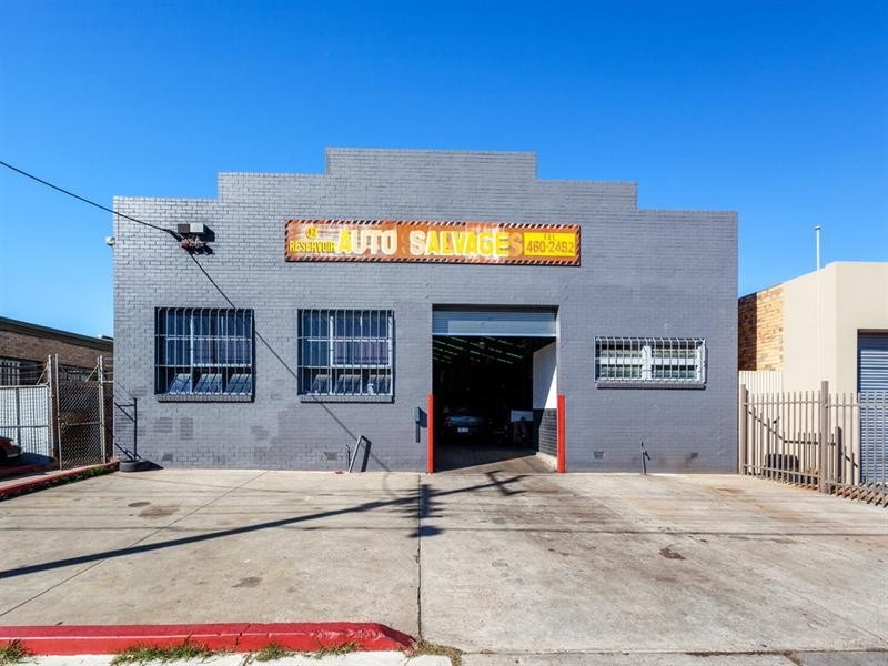 42 Radford Road, Reservoir VIC 3073