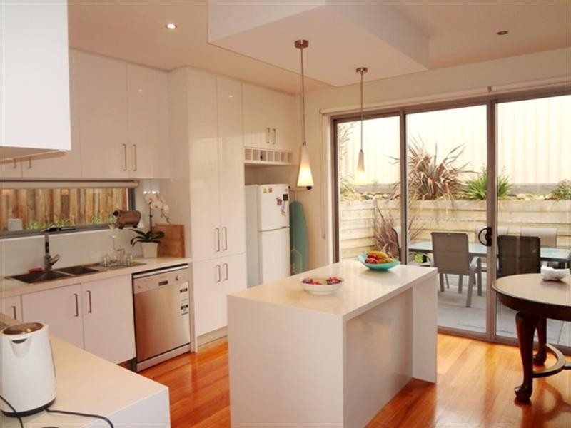 7 Brisbane Street, Strathmore VIC 3041