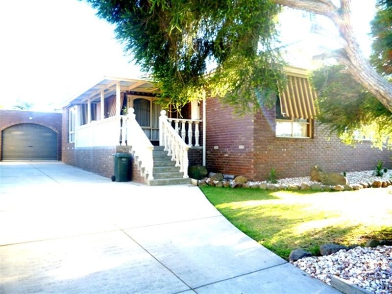 37 Sherwood Drive, Thomastown VIC 3074