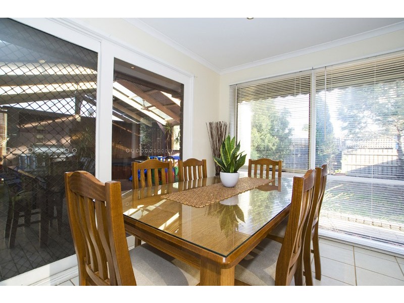 6 Trotting Place, Epping VIC 3076