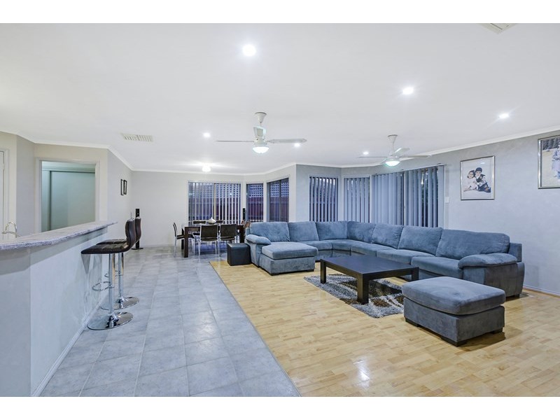 5 Sahra Court, Epping VIC 3076