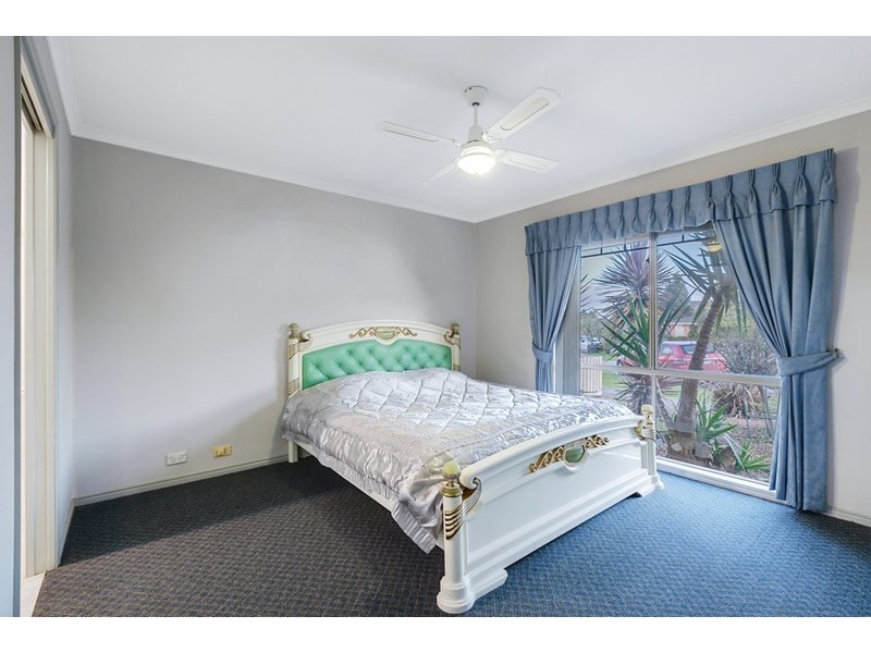 5 Sahra Court, Epping VIC 3076