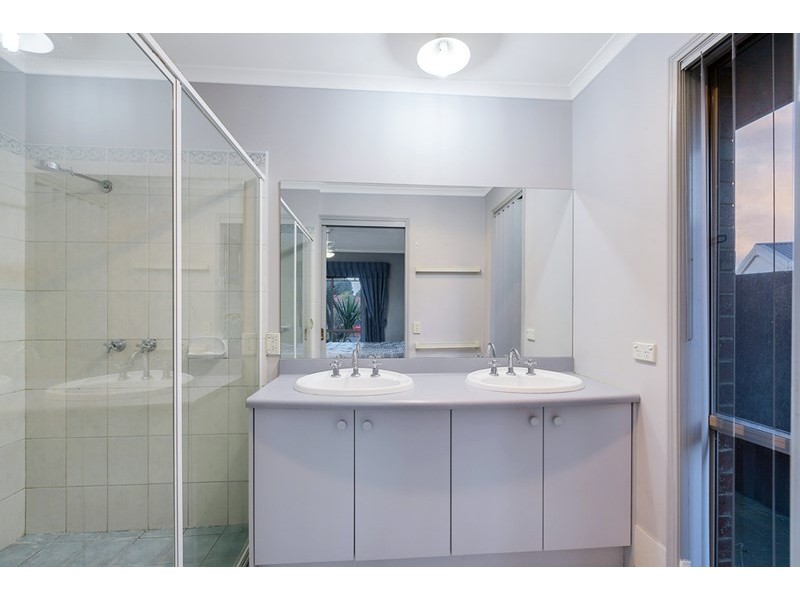 5 Sahra Court, Epping VIC 3076