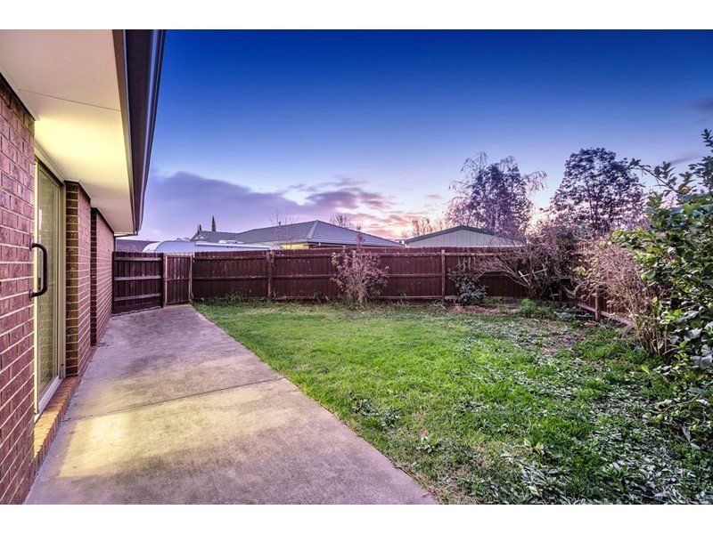 5 Sahra Court, Epping VIC 3076