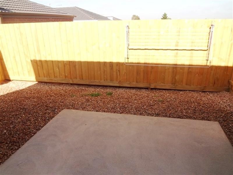 13 Gottloh Street, Epping VIC 3076