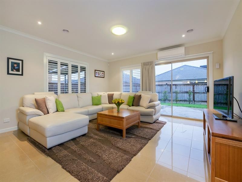 54 Brinkhill Drive, Mernda VIC 3754