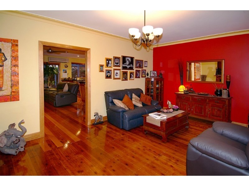 95 Glasgow Avenue, Reservoir VIC 3073