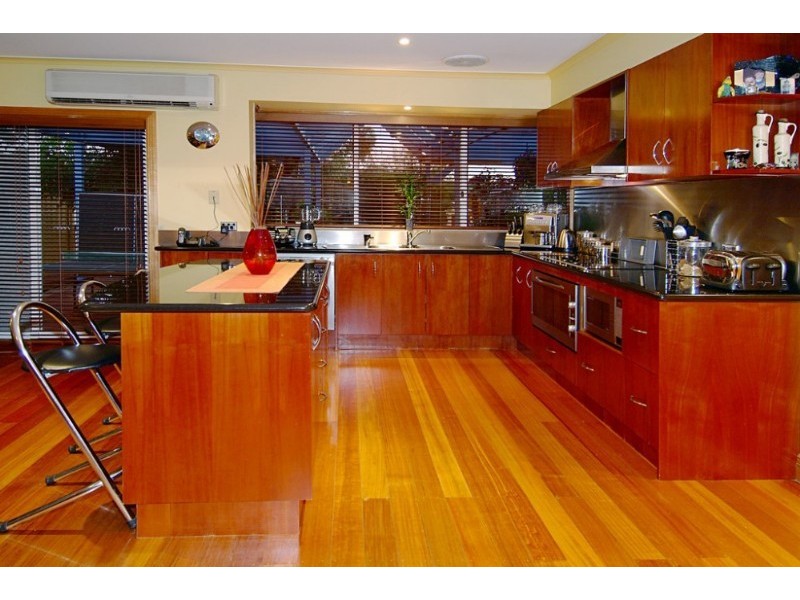 95 Glasgow Avenue, Reservoir VIC 3073