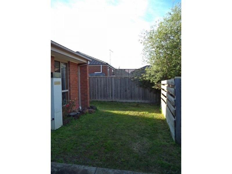 13/1 Bethany Court, South Morang VIC 3752