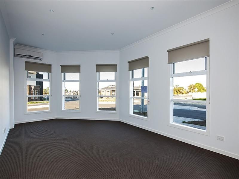 2 Oriano Road, Epping VIC 3076
