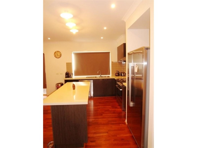 14 Vanin Street, Wollert VIC 3750