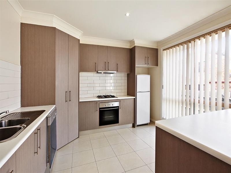 3/17 Simon Court, Epping VIC 3076