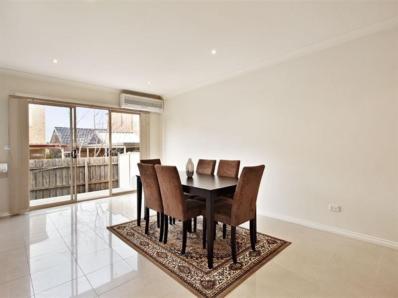 3/17 Simon Court, Epping VIC 3076
