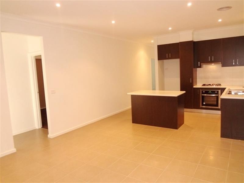 18 Kopi Way, Wollert VIC 3750